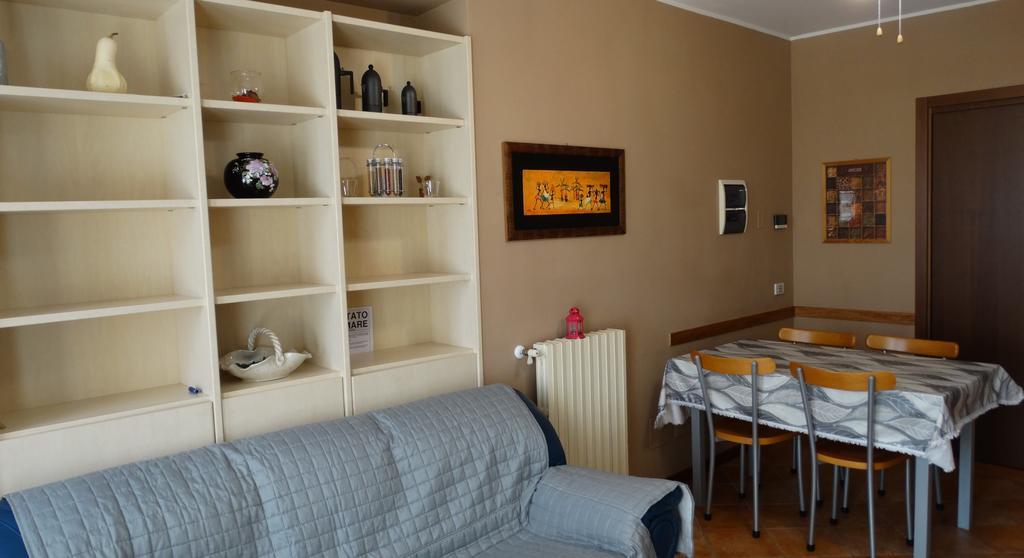 Il Melograno B&B Apartament Roe エクステリア 写真